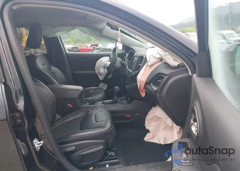 2021 Jeep Cherokee Trailhawk 4X4 из США, поврежденный, VIN 1C4PJMBX0MD167941